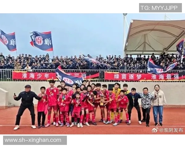 足球星福卡助力球迷开启热血绿茵梦想之旅 足球星福卡助力球迷开启热血绿茵梦想之旅